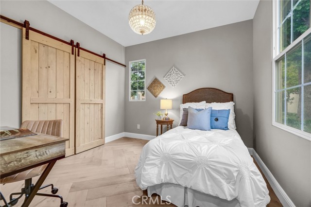 Detail Gallery Image 13 of 28 For 45 Avondale, Irvine,  CA 92602 - 4 Beds | 3 Baths