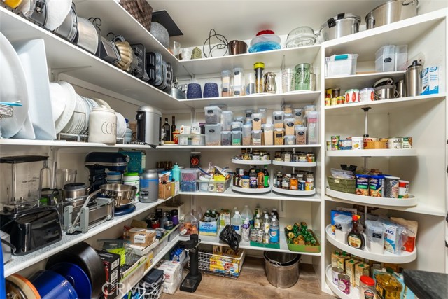 732 36th Street, Manhattan Beach, California 90266, 4 Bedrooms Bedrooms, ,3 BathroomsBathrooms,Residential,Sold,36th,SB21235456