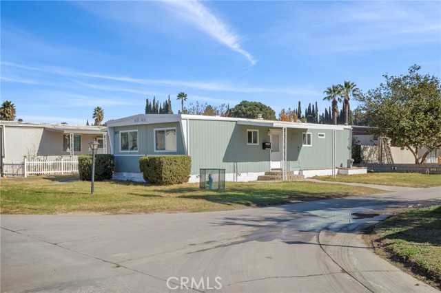 Detail Gallery Image 22 of 28 For 5800 Hamner Ave #301,  Corona,  CA 91752 - 2 Beds | 2 Baths