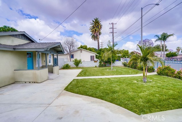 Detail Gallery Image 9 of 75 For 450 E 9th St, Pomona,  CA 91766 - 4 Beds | 4 Baths