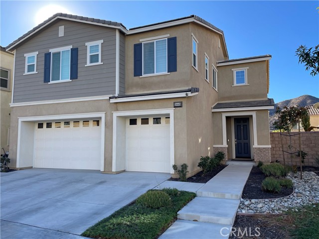 Detail Gallery Image 1 of 34 For 24445 Paxton Lane, Lake Elsinore,  CA 92532 - 4 Beds | 3 Baths