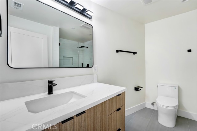 4036 Rosemont Avenue, Montrose CA: https://media.crmls.org/medias/563d6dff-86b7-4028-8593-562a700116f6.jpg