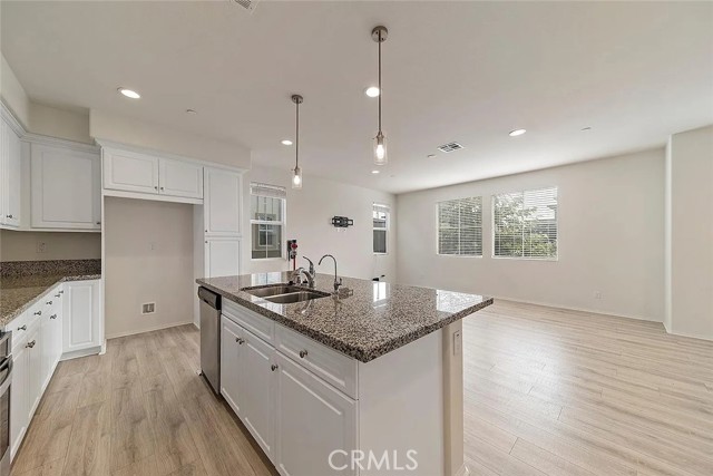 Detail Gallery Image 7 of 19 For 7364 Solstice Pl, Rancho Cucamonga,  CA 91739 - 3 Beds | 2/1 Baths