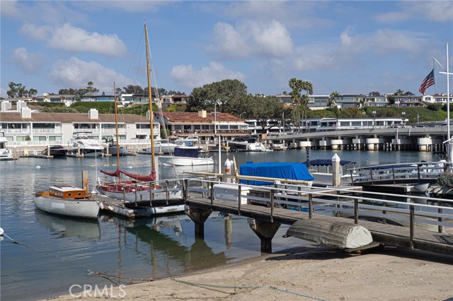 Detail Gallery Image 16 of 17 For 1207 N Bay Front, Newport Beach,  CA 92662 - 2 Beds | 2 Baths
