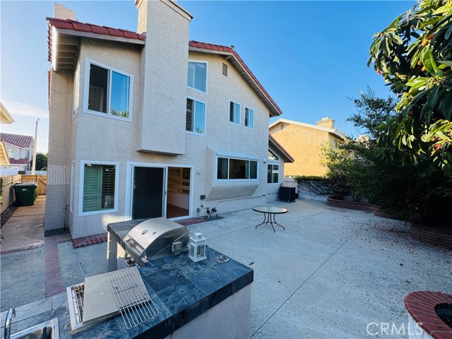 Detail Gallery Image 25 of 29 For 12 Lexington, Irvine,  CA 92620 - 4 Beds | 2/1 Baths