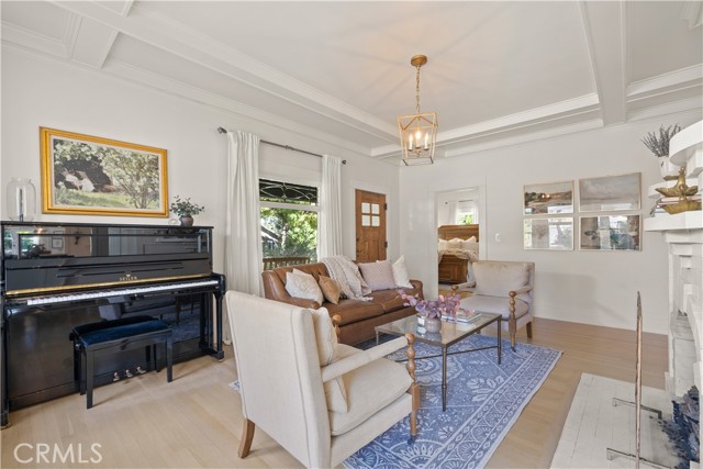 743 Harvard Avenue, Claremont CA: https://media.crmls.org/medias/563ffdb3-b63c-4e80-8d19-6d31836d4955.jpg