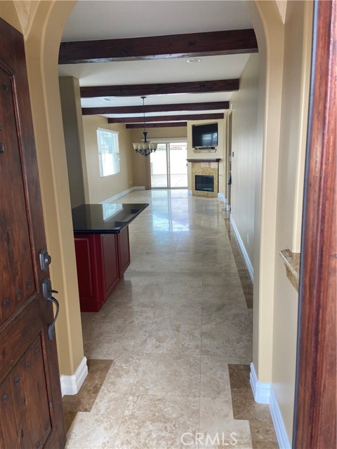 385 W 19th Street, San Pedro CA: https://media.crmls.org/medias/5640c54c-7d82-4c77-a625-06d65f5cefca.jpg