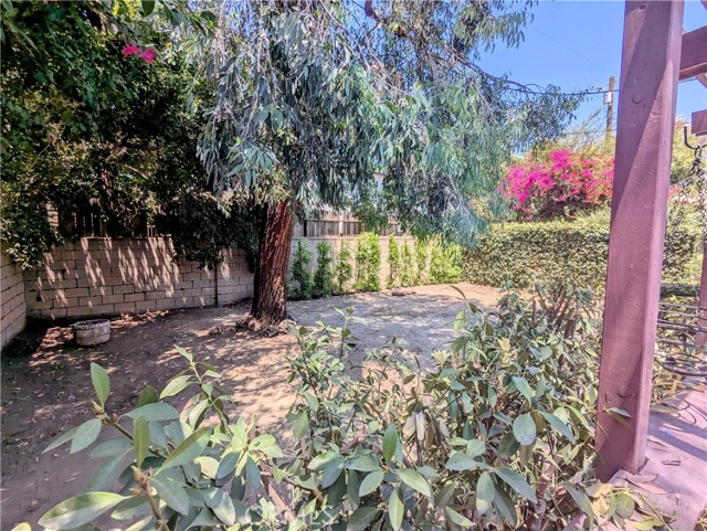 Detail Gallery Image 41 of 52 For 15123 Killion St, Sherman Oaks,  CA 91411 - 3 Beds | 1 Baths