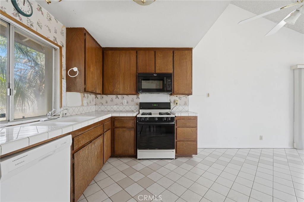 MLS #PW26160535 image #5