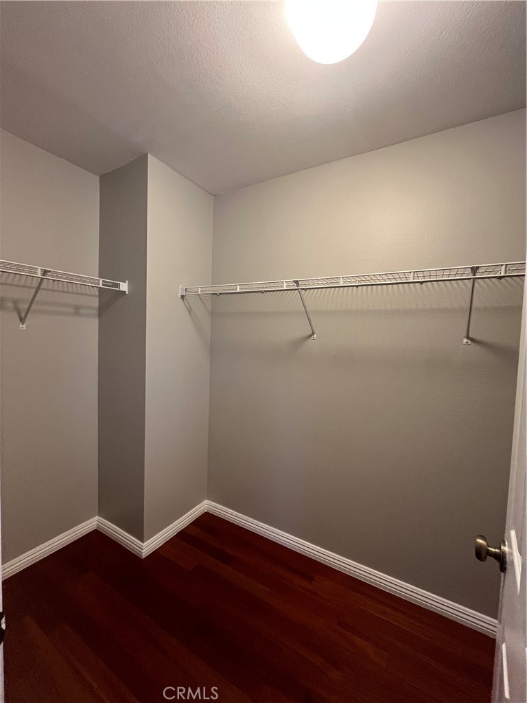 https://media.crmls.org/medias/564131c7-5ded-4ff6-a84e-fe5bd1814458.jpg?preset=X-Large