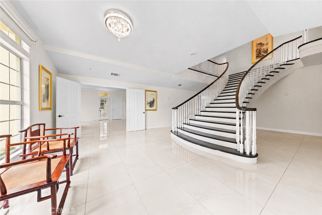 MLS #OC26130929 image #5
