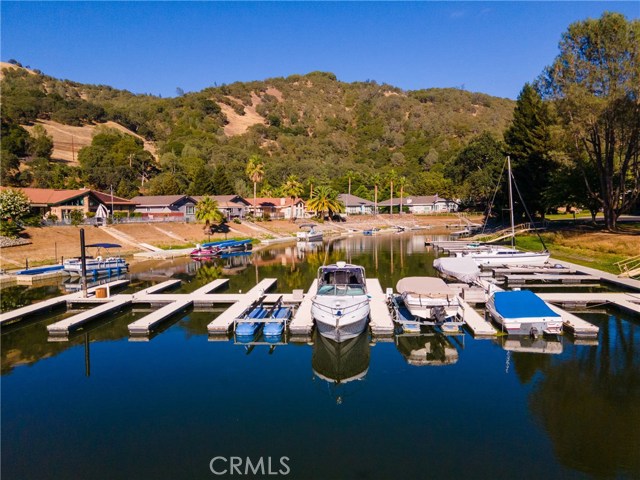 8336 Paradise Valley Boulevard, Lucerne CA: https://media.crmls.org/medias/56435e66-a39e-49f7-970e-3375450648de.jpg