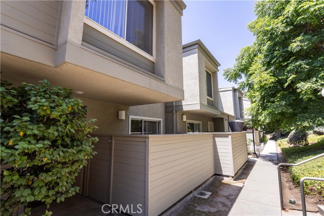 Detail Gallery Image 24 of 31 For 15786 Midwood, Granada Hills,  CA 91344 - 3 Beds | 3 Baths