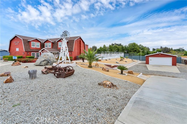 Detail Gallery Image 16 of 19 For 24800 Cornstalk Rd., Wildomar,  CA 92595 - 3 Beds | 2 Baths