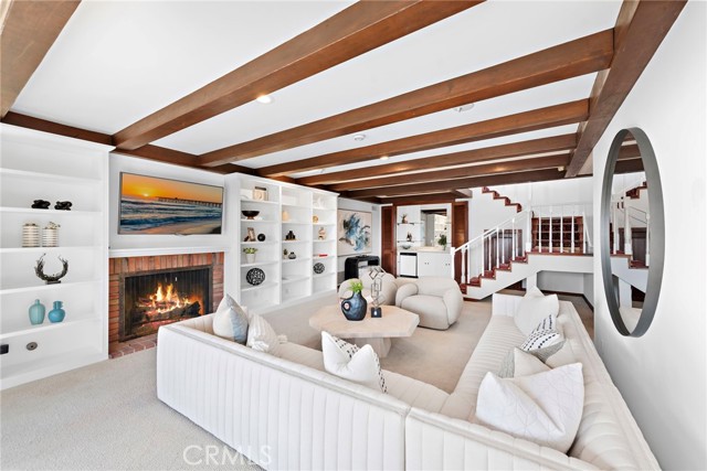 Detail Gallery Image 22 of 39 For 521 Kings Rd, Newport Beach,  CA 92663 - 4 Beds | 4 Baths