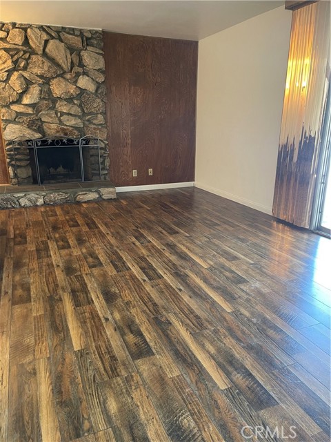 Detail Gallery Image 10 of 19 For 19426 Belshaw, Carson,  CA 90746 - 4 Beds | 2 Baths