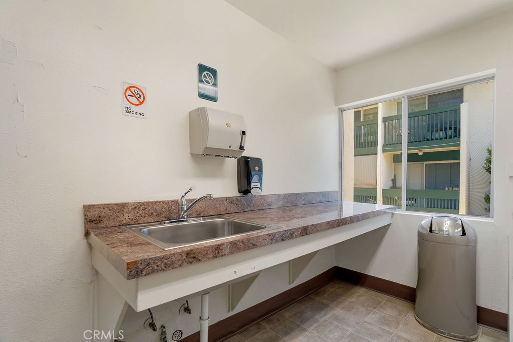 4060 Huerfano Avenue - photo 17