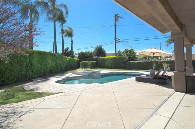 Detail Gallery Image 7 of 41 For 211 S Grand, West Covina,  CA 91791 - 4 Beds | 3/1 Baths