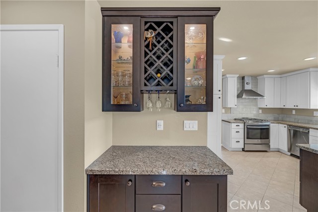 Detail Gallery Image 20 of 43 For 21390 via Del Parque, Yorba Linda,  CA 92887 - 4 Beds | 3 Baths