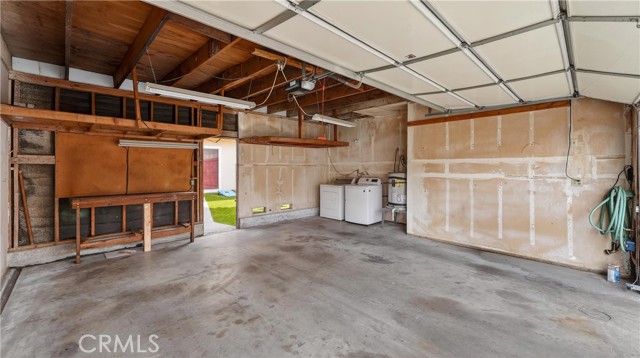 Detail Gallery Image 30 of 41 For 461 W Alton #C,  Santa Ana,  CA 92707 - 3 Beds | 1/1 Baths