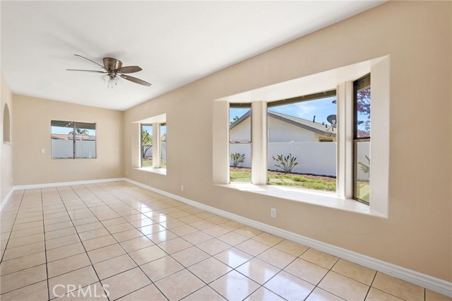 Detail Gallery Image 17 of 53 For 885 E 12th St, Beaumont,  CA 92223 - 3 Beds | 2 Baths