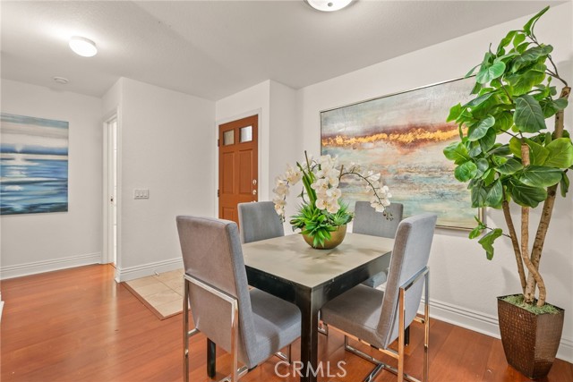 Detail Gallery Image 7 of 34 For 2550 San Gabriel Way #202,  Corona,  CA 92882 - 2 Beds | 2 Baths