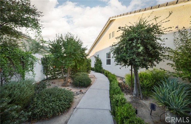 Detail Gallery Image 29 of 40 For 2228 Swanfield, Bakersfield,  CA 93311 - 2 Beds | 2 Baths