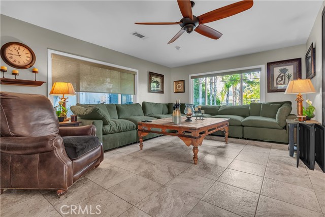 959 Rodeo, Fullerton CA: https://media.crmls.org/medias/56479ad0-b600-4c3d-9228-bc2a0b01b38f.jpg