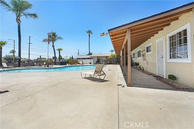 Detail Gallery Image 10 of 10 For 2717 Arrow #130,  La Verne,  CA 91750 - 3 Beds | 2 Baths