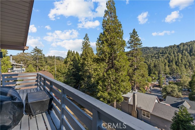 Detail Gallery Image 12 of 42 For 23755 Zuger Dr, Crestline,  CA 92325 - 3 Beds | 2 Baths