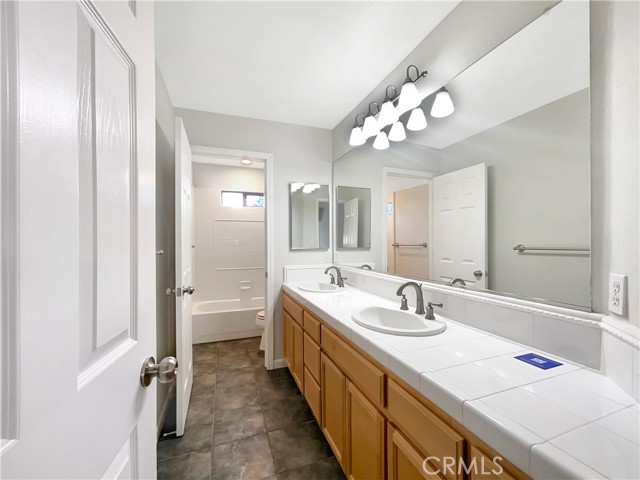Detail Gallery Image 25 of 27 For 51 Village Square, Pleasant Hill,  CA 94523 - 3 Beds | 3/1 Baths