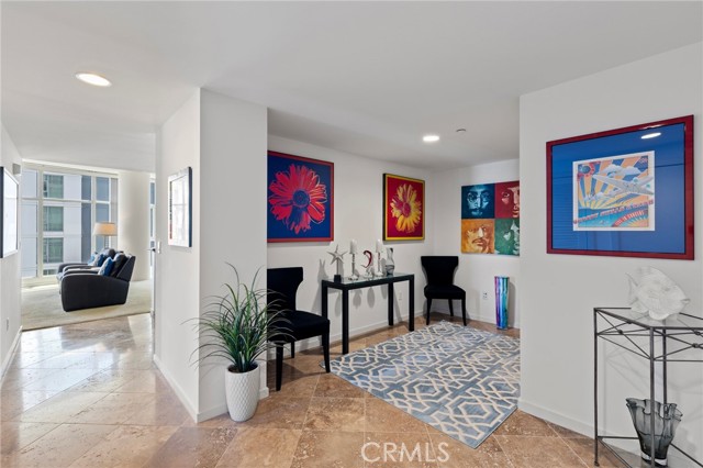 400 W Ocean Boulevard, Long Beach CA: https://media.crmls.org/medias/564a1a01-5dc2-4cf7-919d-fc7acba8d378.jpg
