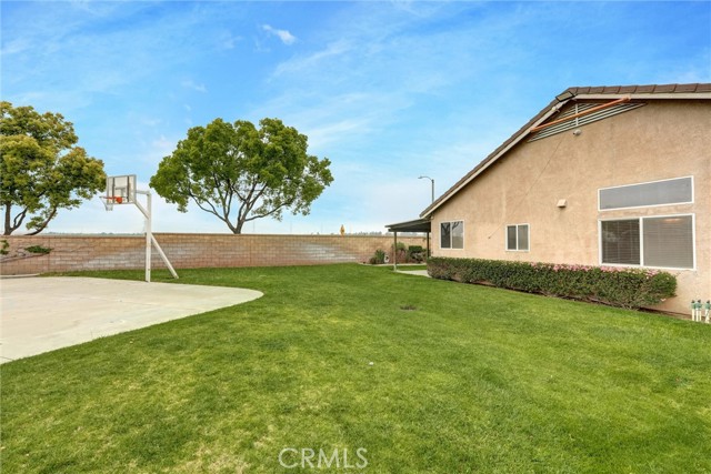 Detail Gallery Image 48 of 74 For 14698 Maine, Fontana,  CA 92336 - 5 Beds | 2 Baths
