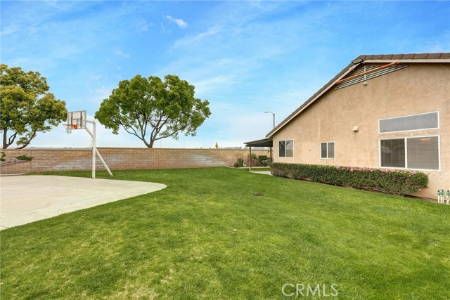 Detail Gallery Image 48 of 74 For 14698 Maine, Fontana,  CA 92336 - 5 Beds | 2 Baths