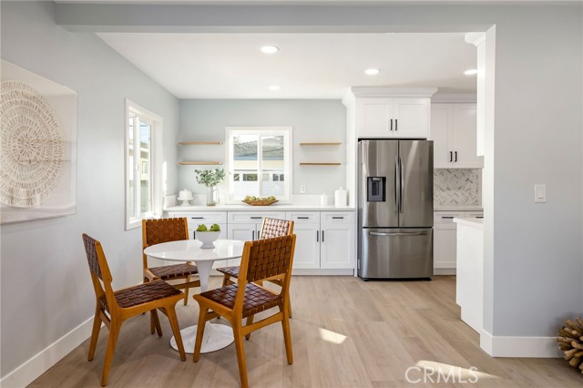 2708 Spreckels Lane, Redondo Beach, California 90278, 3 Bedrooms Bedrooms, ,2 BathroomsBathrooms,Residential,Sold,Spreckels,SB22026607