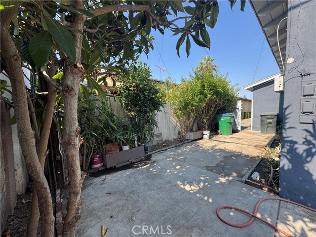 Detail Gallery Image 25 of 27 For 486 N Oak St, Orange,  CA 92867 - 2 Beds | 1 Baths
