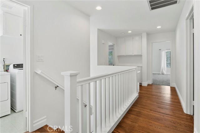 81 Plateau, Aliso Viejo CA: https://media.crmls.org/medias/564cc08b-710f-4488-a345-1af7519048ab.jpg