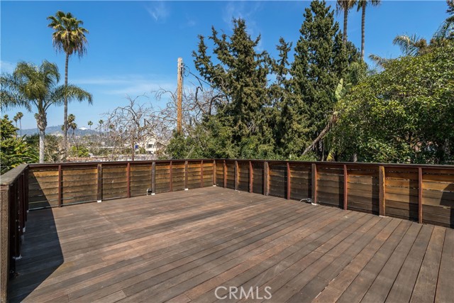 Detail Gallery Image 40 of 47 For 5228 De Longpre Ave, Los Angeles,  CA 90027 - 2 Beds | 2 Baths