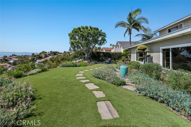Detail Gallery Image 8 of 25 For 30435 Camino Porvenir, Rancho Palos Verdes,  CA 90275 - 4 Beds | 3 Baths