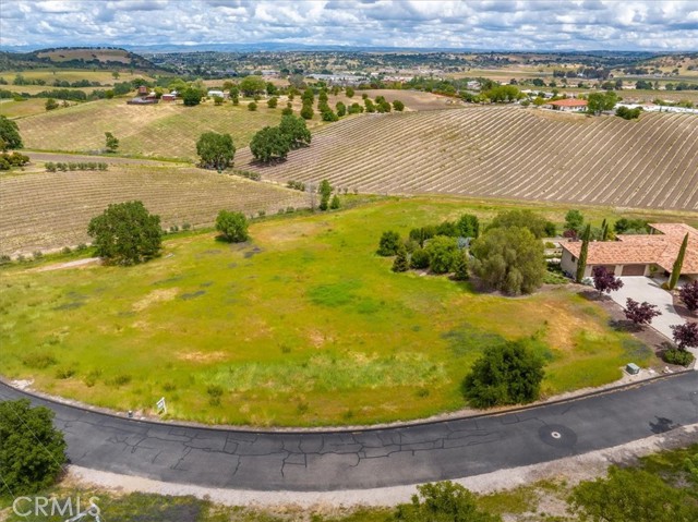 Detail Gallery Image 5 of 12 For 2230 Del Sol Pl, Paso Robles,  CA 93446 - – Beds | – Baths