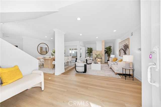 Detail Gallery Image 10 of 73 For 12 Oakdale, Irvine,  CA 92604 - 5 Beds | 3 Baths