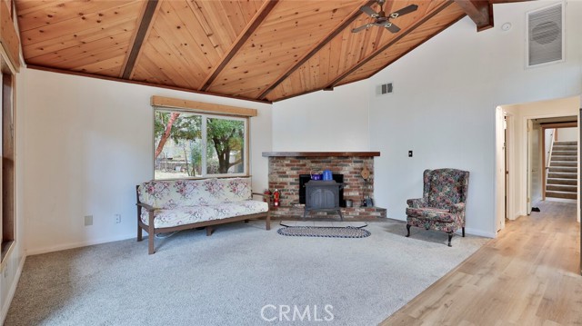 Detail Gallery Image 7 of 71 For 54415 Live Oak St, Idyllwild,  CA 92549 - 2 Beds | 1/1 Baths