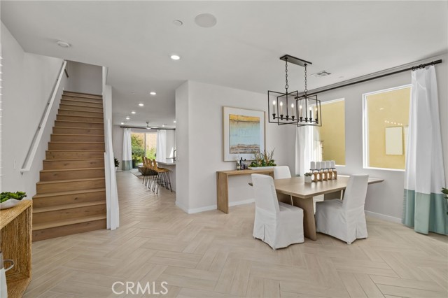 Detail Gallery Image 6 of 33 For 2571 E Pheasant Way, Ontario,  CA 91761 - 4 Beds | 2/1 Baths