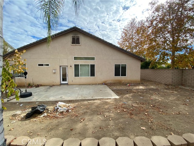 Detail Gallery Image 9 of 11 For 29687 Cool Meadow Dr, Menifee,  CA 92584 - 4 Beds | 2 Baths