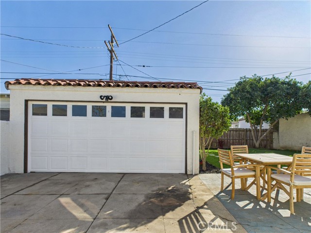Detail Gallery Image 34 of 39 For 3116 W 78th Pl, Los Angeles,  CA 90043 - 3 Beds | 3 Baths