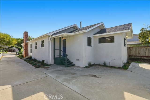 Detail Gallery Image 12 of 41 For 815 South Juanita, Redondo Beach,  CA 90277 - 4 Beds | 2 Baths