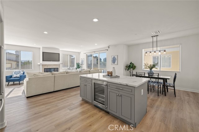 Detail Gallery Image 17 of 60 For 204 N Prospect #B,  Redondo Beach,  CA 90277 - 4 Beds | 3 Baths