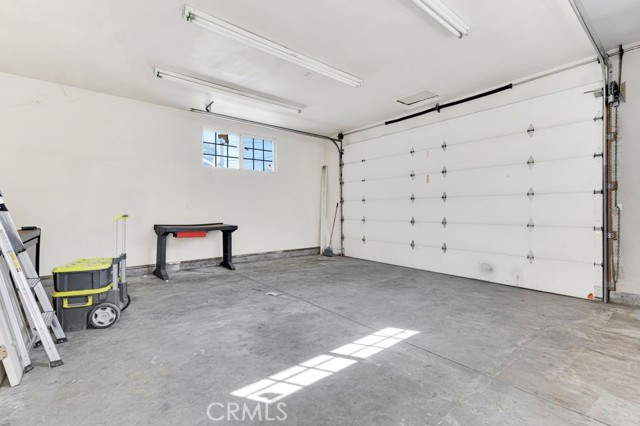 Detail Gallery Image 14 of 26 For 22319 Park St, Newhall,  CA 91321 - 3 Beds | 1/1 Baths