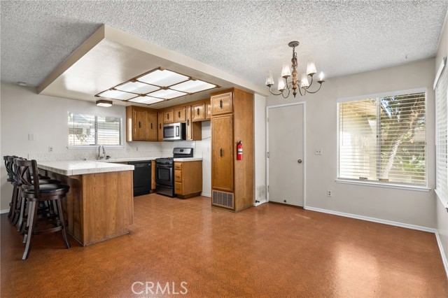 Detail Gallery Image 8 of 20 For 831 N Baker, Ontario,  CA 91764 - 3 Beds | 2 Baths