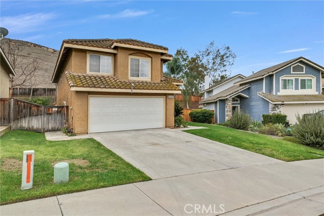 12284 Sandy Creek, Riverside CA: https://media.crmls.org/medias/56537f5d-195f-476c-b7da-f1aaf0aa6863.jpg